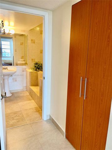 230 174th St 819, Sunny Isles Beach, FL 33160