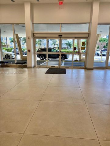 230 174th St 819, Sunny Isles Beach, FL 33160