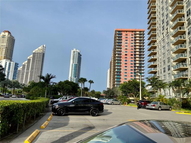 230 174th St 819, Sunny Isles Beach, FL 33160