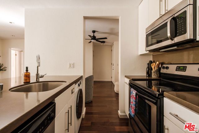 141 S Clark Drive 404, West Hollywood, CA 90048