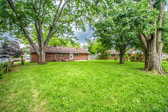 6111 Rosebury Drive, Huber Heights, OH 45424