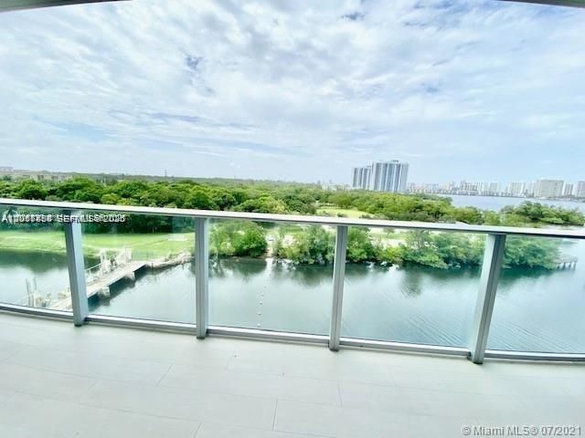 16385 Biscayne Boulevard 702, North Miami Beach, FL 33160