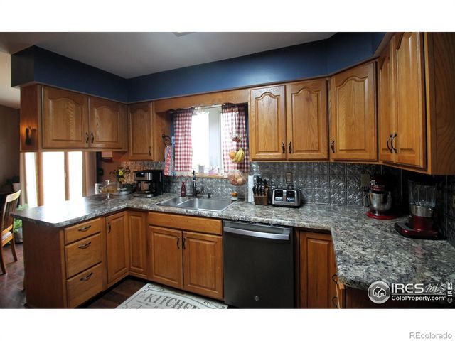 806 S Burlington Avenue, Haxtun, CO 80731