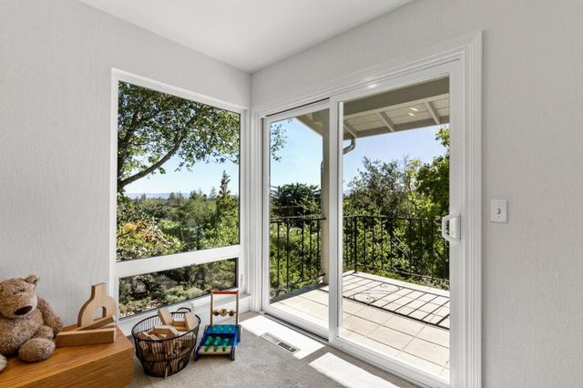 2172 Sierra Ventura Drive, Los Altos, CA 94024