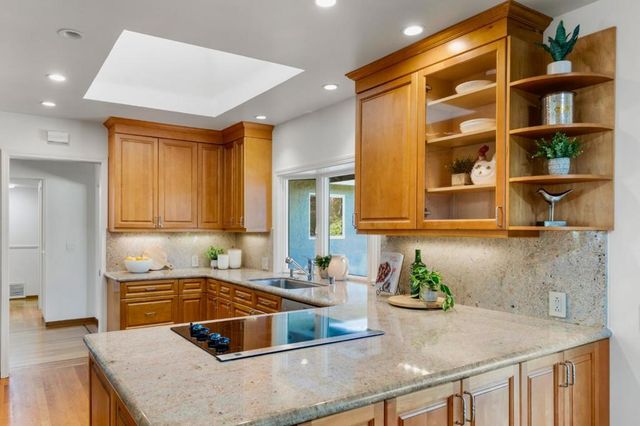 2172 Sierra Ventura Drive, Los Altos, CA 94024