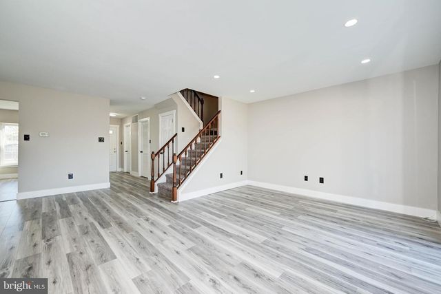 133 CROWN PRINCE DR, Marlton, NJ 08053