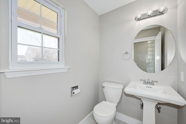 133 CROWN PRINCE DR, Marlton, NJ 08053