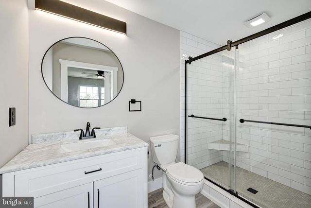 133 CROWN PRINCE DR, Marlton, NJ 08053