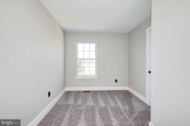 133 CROWN PRINCE DR, Marlton, NJ 08053