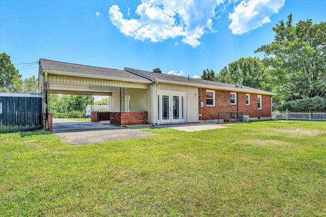 310 Daladier DR, Vinton, VA 24179