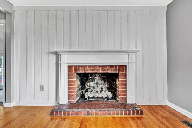 310 Daladier DR, Vinton, VA 24179
