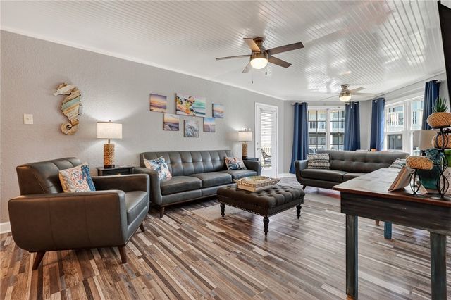 6275 State Highway 361 109, Port Aransas, TX 78373