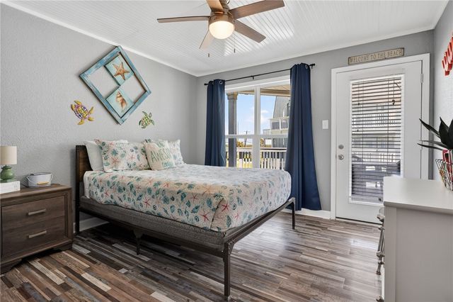 6275 State Highway 361 109, Port Aransas, TX 78373