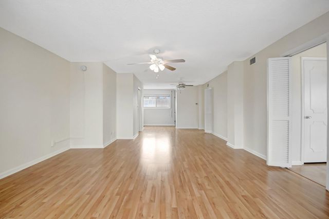 1 N Golfview Road 305, Lake Worth Beach, FL 33460