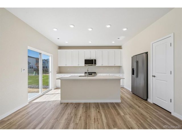 19094 E 93rd Dr, Commerce City, CO 80022