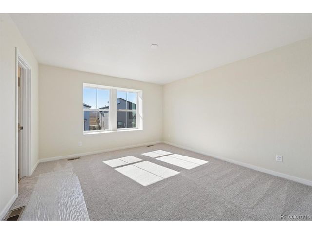 19094 E 93rd Dr, Commerce City, CO 80022