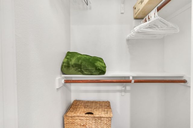 2706 Zaragosa ST 2, Austin, TX 78702