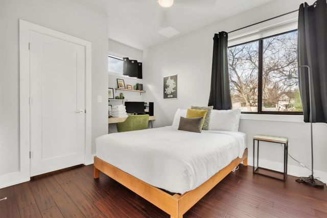 2706 Zaragosa ST 2, Austin, TX 78702