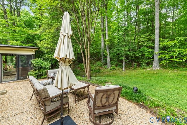 2321 Walhala Dr, Chesterfield, VA 23236