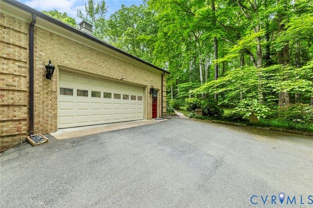 2321 Walhala Dr, Chesterfield, VA 23236
