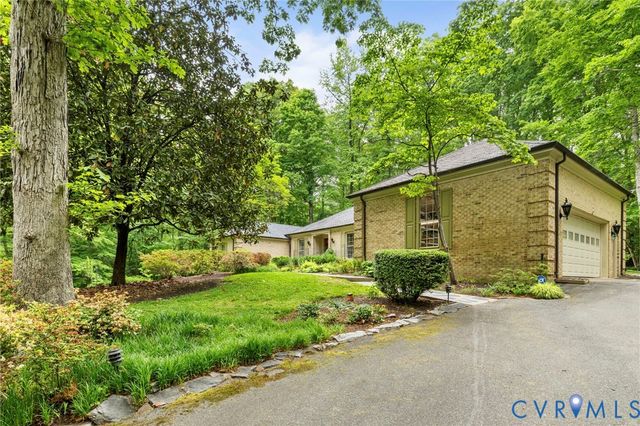 2321 Walhala Dr, Chesterfield, VA 23236