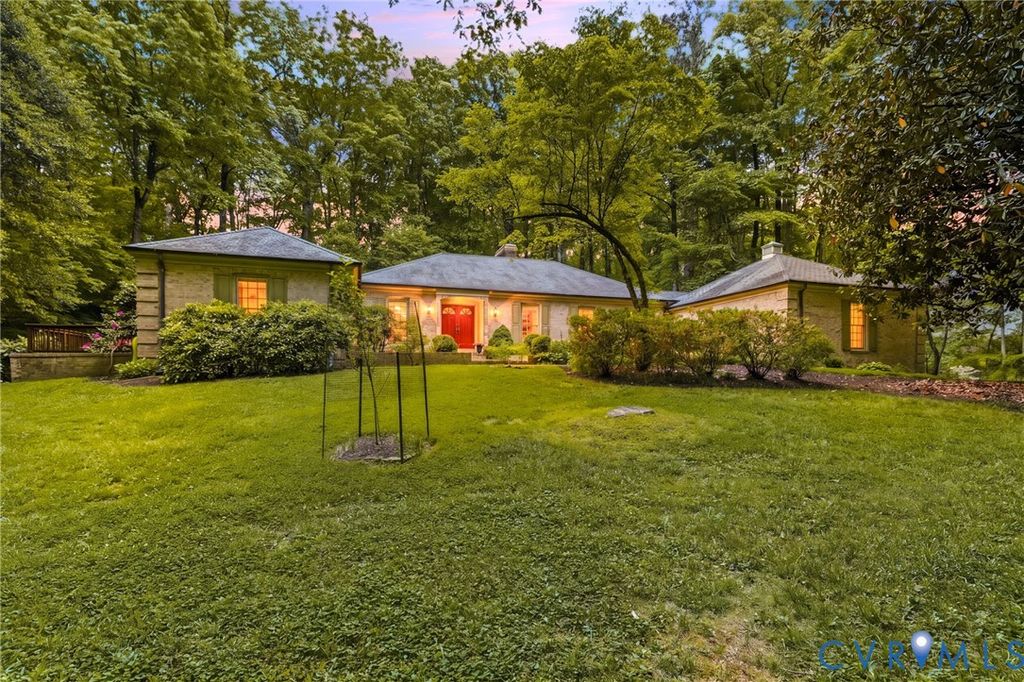2321 Walhala Dr, Chesterfield, VA 23236