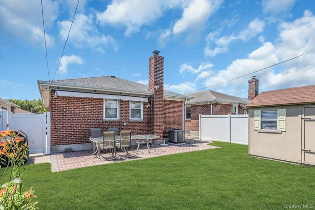 157-57 25th Avenue, Whitestone, NY 11357