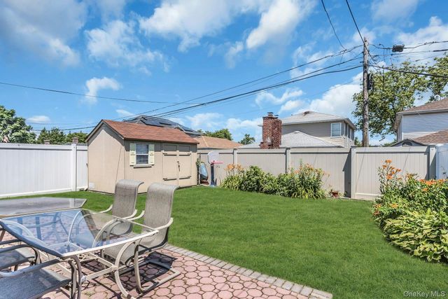 157-57 25th Avenue, Whitestone, NY 11357