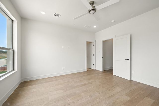 1364 Cherry Hills Lane, Irving, TX 75038