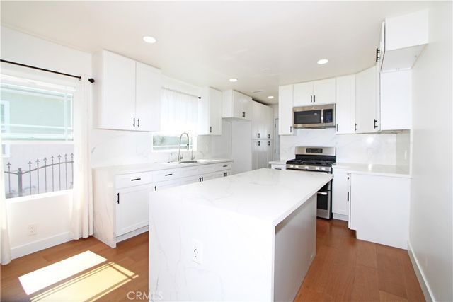 5234 Duncan, South Gate, CA 90280