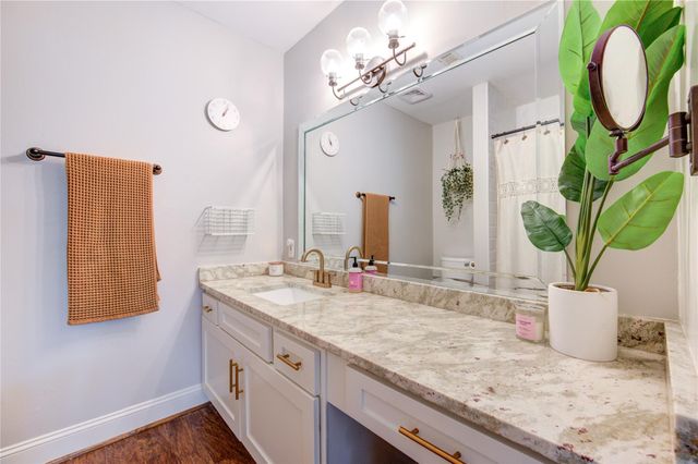 939 Wax Myrtle Lane, Houston, TX 77079