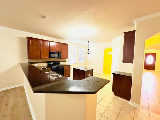 1919 Spring Cliff Court, Spring, TX 77373