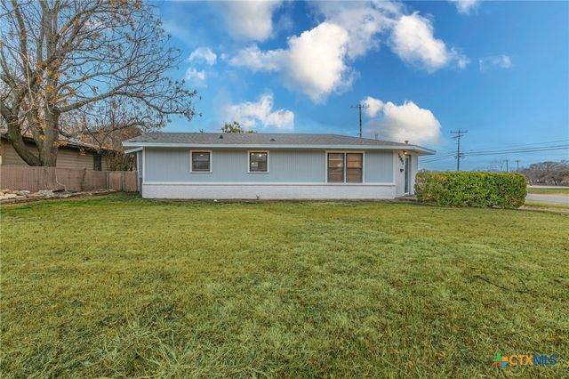 2502 Powell Drive, Gatesville, TX 76528