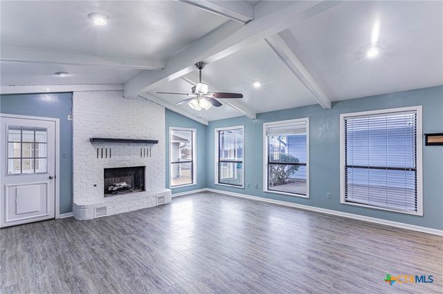 2502 Powell Drive, Gatesville, TX 76528