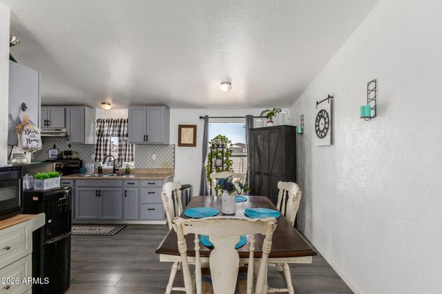 16316 S LUNAR Road, Arizona City, AZ 85123