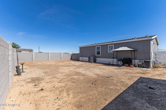 16316 S LUNAR Road, Arizona City, AZ 85123