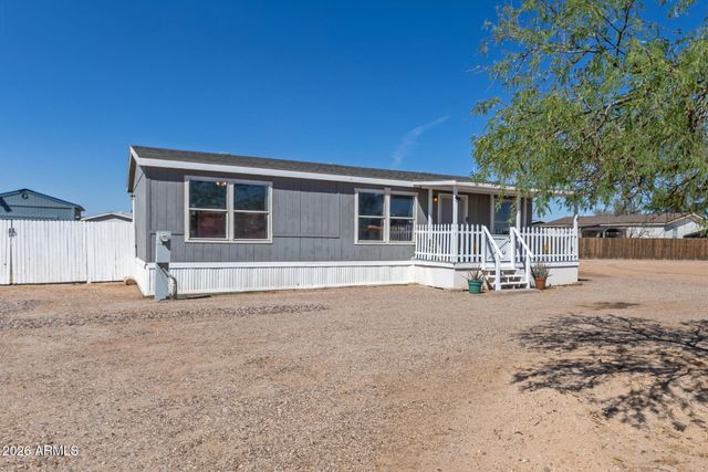 16316 S LUNAR Road, Arizona City, AZ 85123