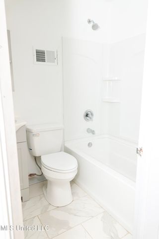 4352 Ridgewood Circle, Jackson, MS 39211