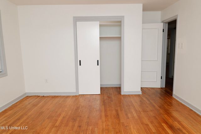 4352 Ridgewood Circle, Jackson, MS 39211