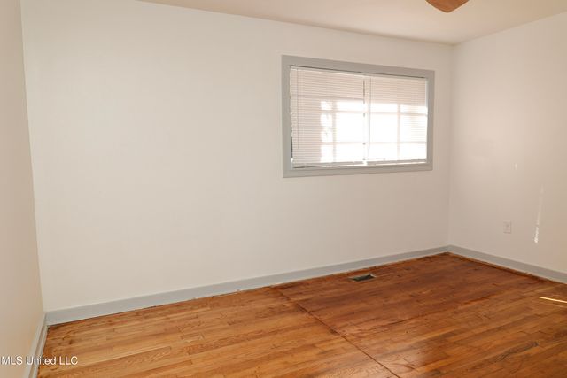 4352 Ridgewood Circle, Jackson, MS 39211