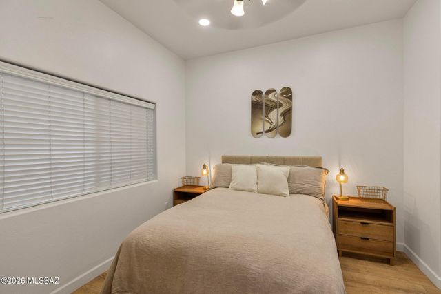 2018 E River Rd Unit 201, Tucson, AZ 85718