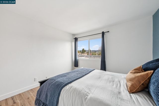 360 Vernon St 304, Oakland, CA 94610