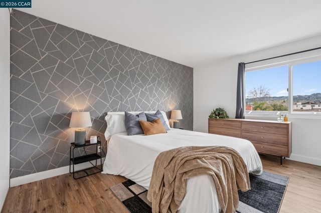 360 Vernon St 304, Oakland, CA 94610