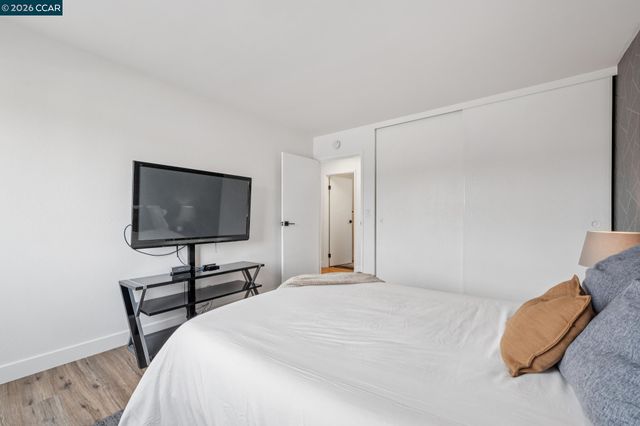 360 Vernon St 304, Oakland, CA 94610