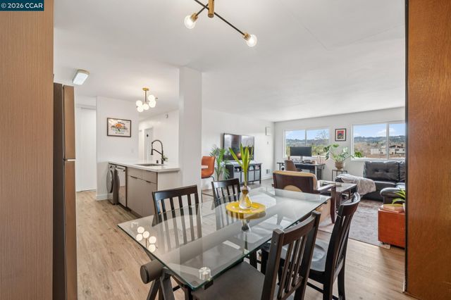 360 Vernon St 304, Oakland, CA 94610