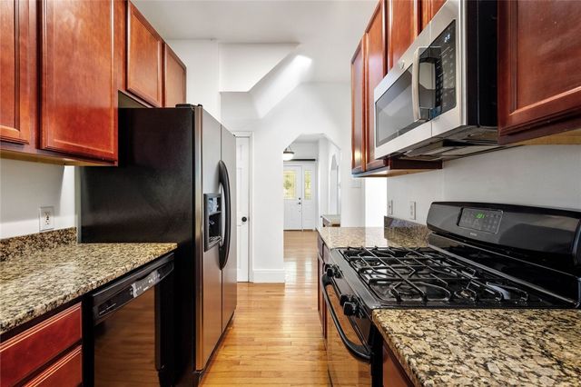324 Merrimac Street, Mt Washington, PA 15211
