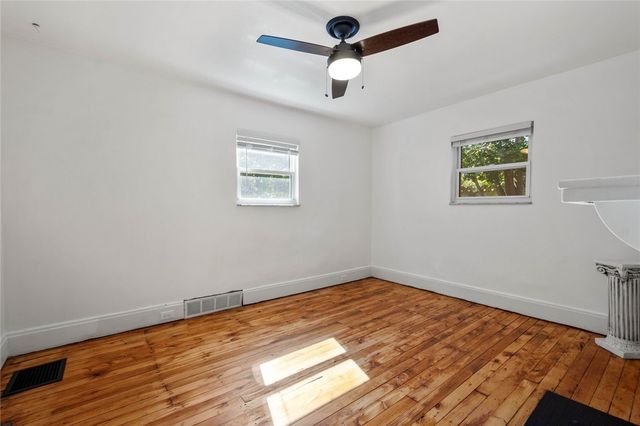 324 Merrimac Street, Mt Washington, PA 15211