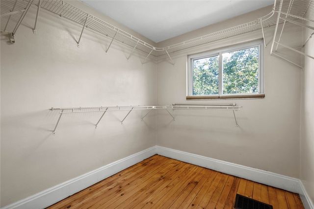 324 Merrimac Street, Mt Washington, PA 15211
