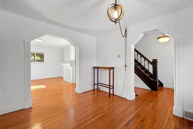 324 Merrimac Street, Mt Washington, PA 15211
