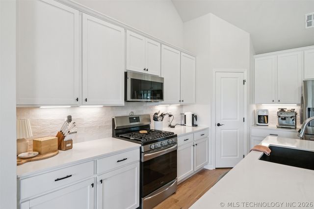 7410 N 159th East Avenue, Owasso, OK 74055